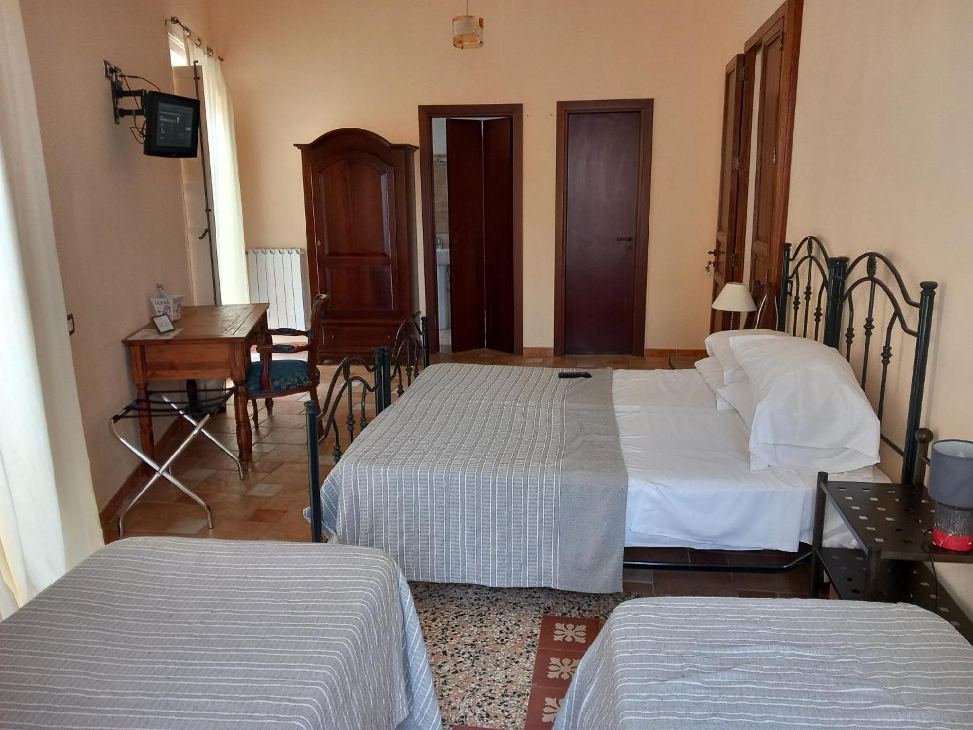 B&B Batarà - La Terrazza del Centro Agrigento Exterior foto