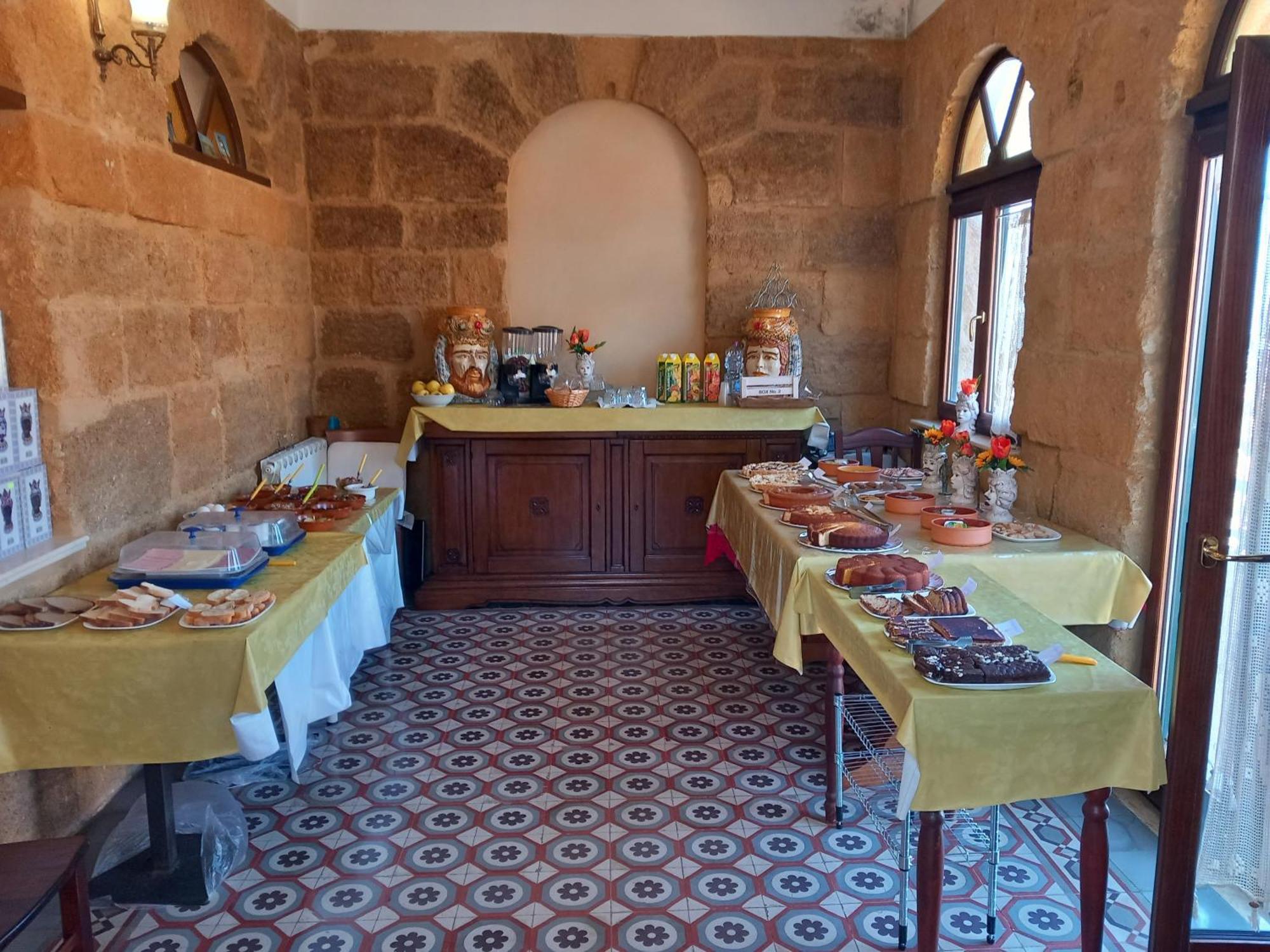 B&B Batarà - La Terrazza del Centro Agrigento Exterior foto