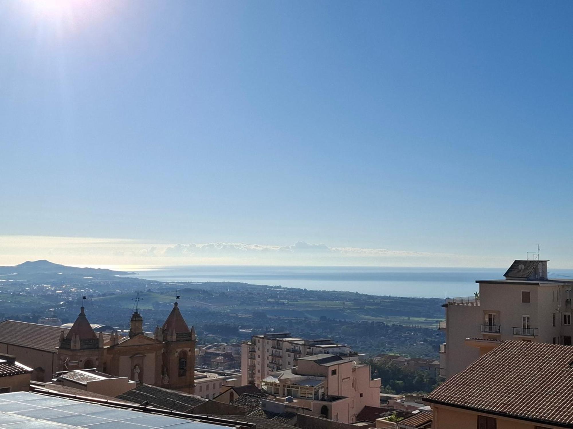 B&B Batarà - La Terrazza del Centro Agrigento Exterior foto