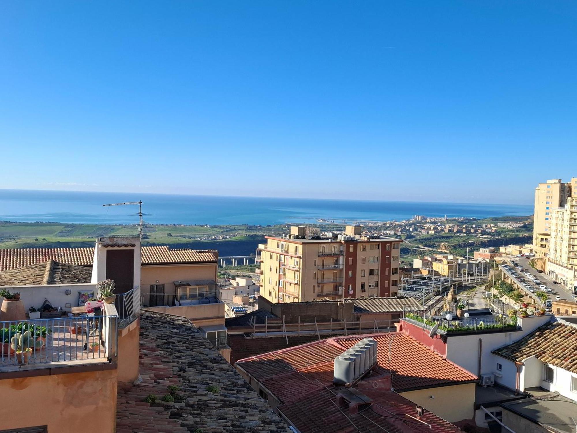 B&B Batarà - La Terrazza del Centro Agrigento Exterior foto