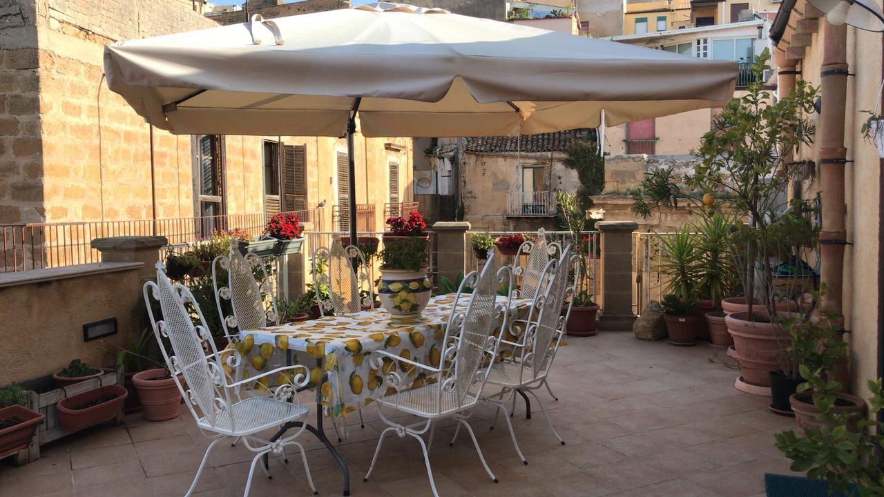 B&B Batarà - La Terrazza del Centro Agrigento Exterior foto