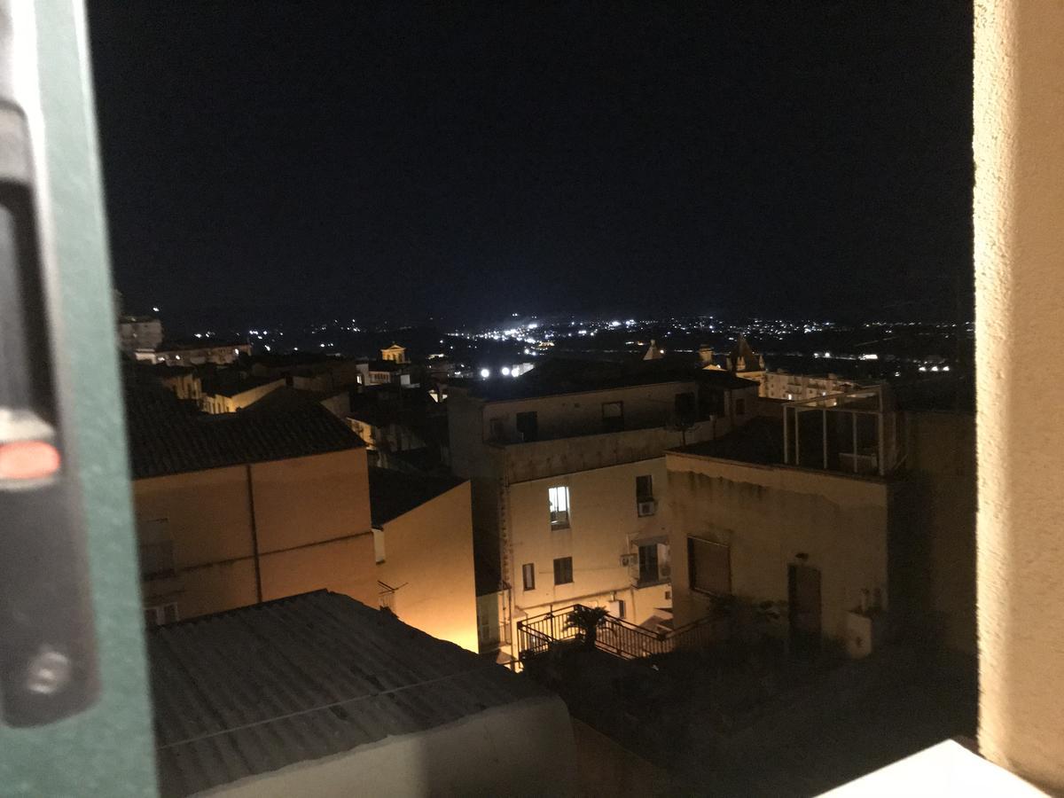 B&B Batarà - La Terrazza del Centro Agrigento Exterior foto